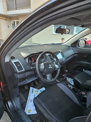 Mitibishi outlander 2 - imagine 4