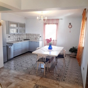 Duplex suprapus,FINISAT+UTILAT,ideal pt 2 fam: părinti+copii+bunici în Popești vale, zona verde