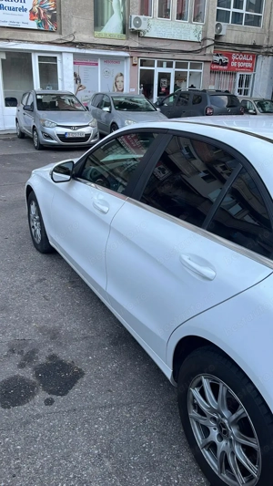 Mercedes C class 180 - imagine 4