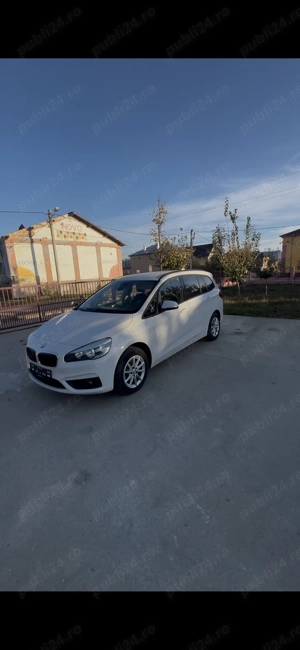 Vand seria 2 grand tourer (7locuri) - imagine 2