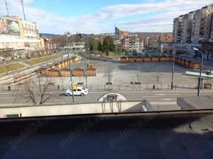Ofer spre inchiriere apartament 2 camere ultracentral in Rm. Valcea - imagine 8