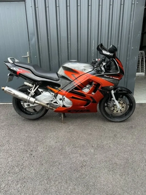 PIESE honda cbr 600 F / F 3