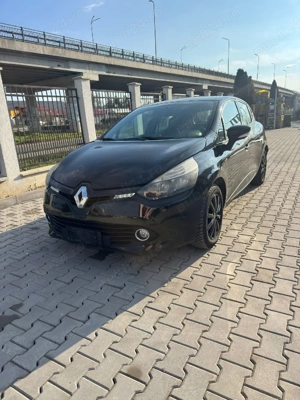 Renault clio - imagine 4