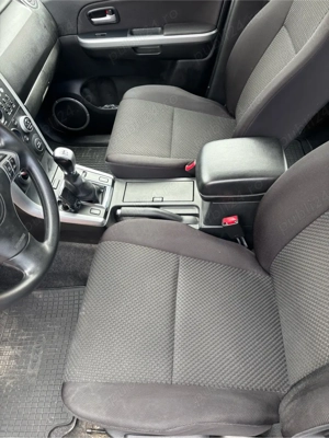 Suzuchi Grad vitara 4 4 Benzina motor 1995 cm anu 2010  - imagine 7