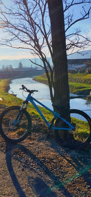 Cube Dirt Flying Circuit 