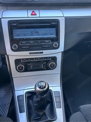 Vw Passat 1.6 TDI 105C.P 2011 Euro 5 - imagine 8