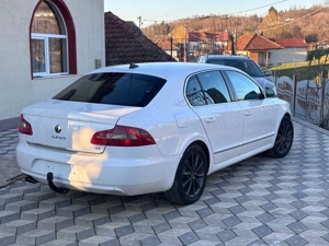 Skoda Superb 2.0TDI 170c.p 2010 Euro 5 Automat DSG - imagine 4