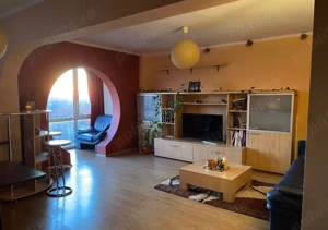 Închiriez apartament cu 2 camere  - imagine 2