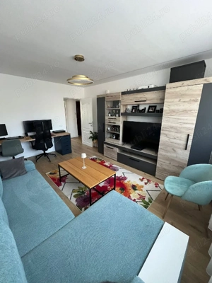 Zona Gia, 2 camere decomandat