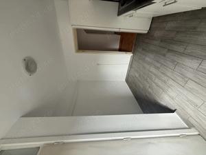 Apartament cu 3 camere decomandat, 2 băi, etajul 2 Soarelui la 3 minute de Sud Plaza - imagine 9