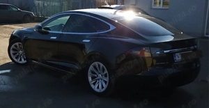 Tesla Model S 75d - 4x4 - imagine 3