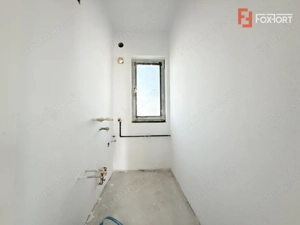Duplex 4 camere situat la drum asfaltat, in Sacalaz - imagine 12