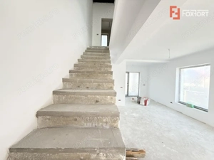 Duplex 4 camere situat la drum asfaltat, in Sacalaz - imagine 14