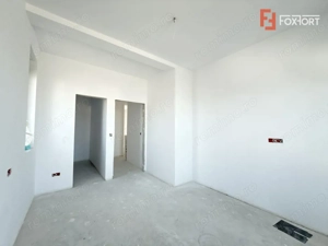 Duplex 4 camere situat la drum asfaltat, in Sacalaz - imagine 17