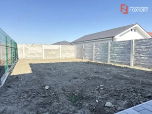 Duplex 4 camere situat la drum asfaltat, in Sacalaz - imagine 9