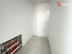 Duplex 4 camere situat la drum asfaltat, in Sacalaz - imagine 19