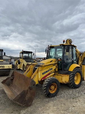 Buldoexcavator Komatsu WB 93R AN 2011