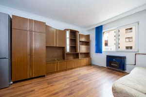 Garsonieră tip cămin–21 mp, baie proprie, Tractorul, ideal investiție