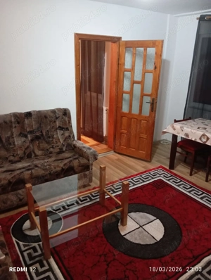 Închiriez apartament