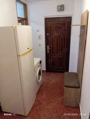 Închiriez apartament