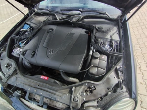 Vând Mercedes-Benz E class 2.2 CDI 2006 Facelift  - imagine 8