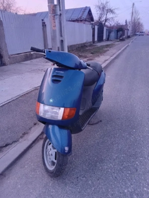 Scuter Piaggio Sfera 125 - imagine 4