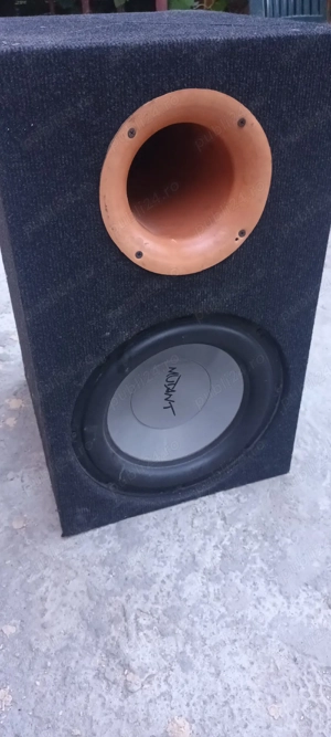 Subwoofer auto.