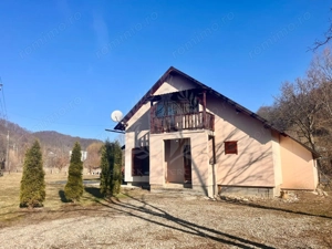 CASA DE VACANTA//ZONA BREAZA//OCINA DE JOS - imagine 3