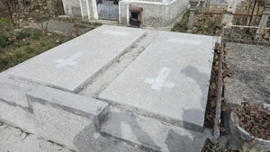 Vand 2 cripte cimitirul Sfantu Gheorghe Pitesti - imagine 4