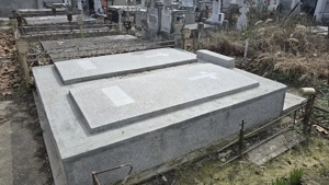 Vand 2 cripte cimitirul Sfantu Gheorghe Pitesti - imagine 6