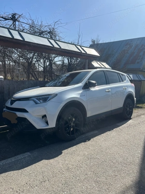Toyota RAV4 Hybrid 2.5 Automată 2017   Alb Perlat - imagine 4