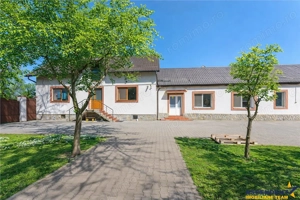 Clasa A, rezidential  servicii  investitional, 2.240 mp teren,Central,Halchiu,Brasov - imagine 10