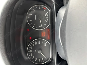 BMW Seria1 2009 2.0benzină - imagine 7