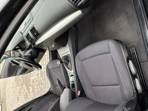 BMW Seria1 2009 2.0benzină - imagine 4