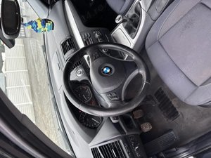 BMW Seria1 2009 2.0benzină - imagine 6