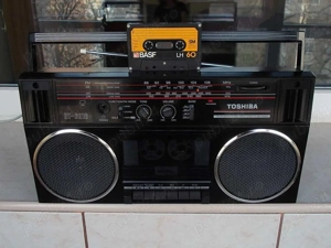 Radio TOSHIBA RT-6016 casetofon stereo,ghettoblaster vintage 1986 servisat