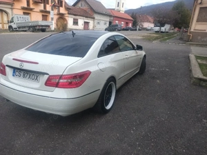 Mercedes E class coupe - imagine 6