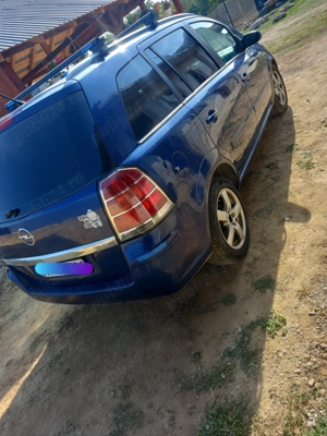 Vând Opel Zafira B 6 