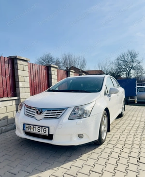 Vand Toyota Avensis t27 1.6 - imagine 2