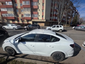 Vand Dacia Logan Prestige livrata in Noiembrie 2023 primul proprietar