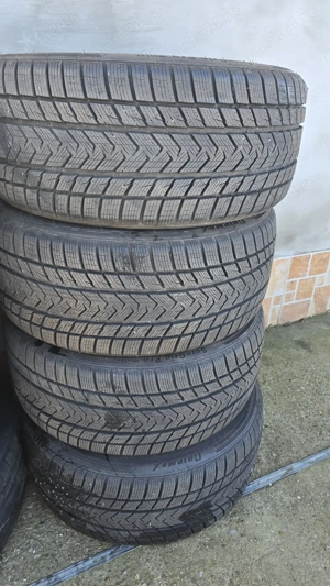 Anvelope 235/40/r18 M+S dot 2024