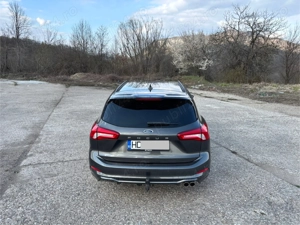Ford Focus ST 2020  - imagine 5