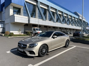 MERCEDES E-Klasse Coupe E300 AMG Line - imagine 10
