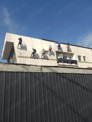 Alpinisti Utilitari 