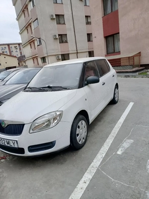 Skoda Fabia 2010 - imagine 3
