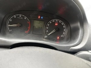 Skoda Fabia 2010 - imagine 5