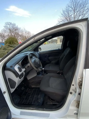 dacia Sandero an 2015 motor 1.2benzina acte val fiscal pe loc - imagine 6