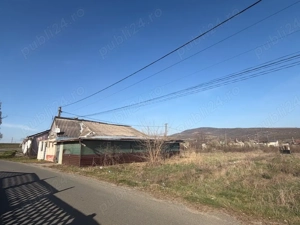 Vand spatiu comercial in Ghioroc - imagine 2