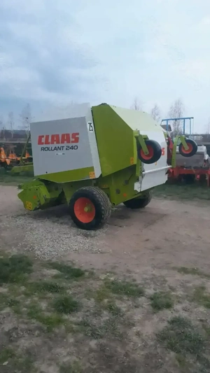 presa baloti rotunzi claas rollant 240 - imagine 3