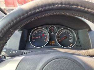Opel Astra H Sedan 1.6 benzina 116cp EURO 4 - imagine 4